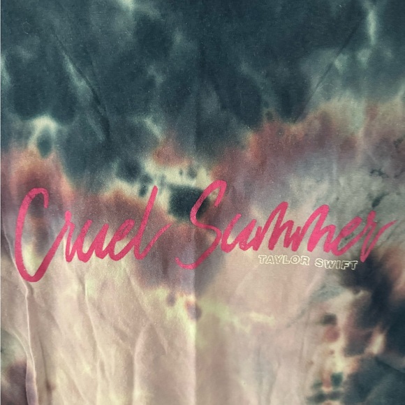 Taylor Swift Cruel summer cropped tee - Picture 2 of 3